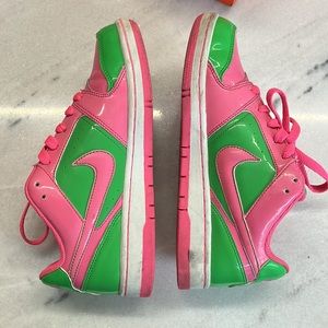 Nike Pink and Green Women's Sneakers